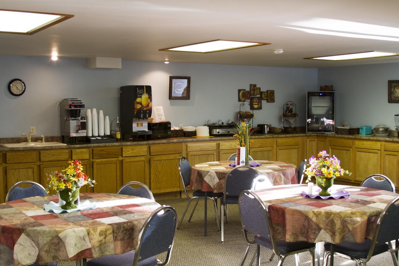 Cottonwood Inn & Suites Phillipsburg Eksteriør bilde
