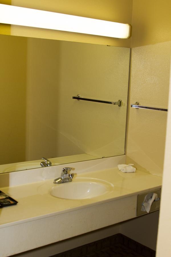 Cottonwood Inn & Suites Phillipsburg Eksteriør bilde